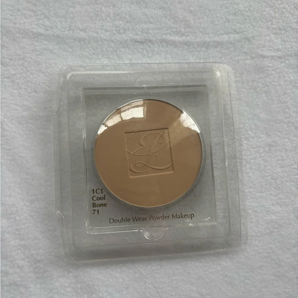 Estee Lauder Double Wear Powder makeup - Cool Bone